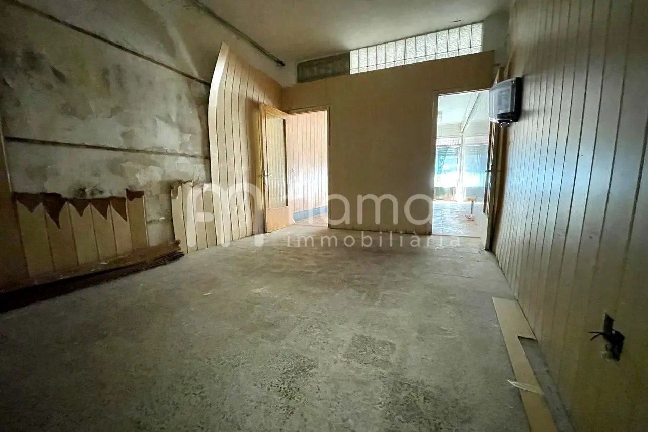 Vivienda de 203 m² con local en planta baja — foto 2